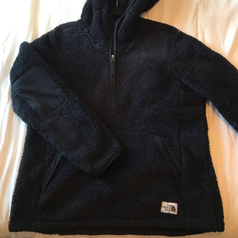 SOLD - The North Face Campshire Hoodie